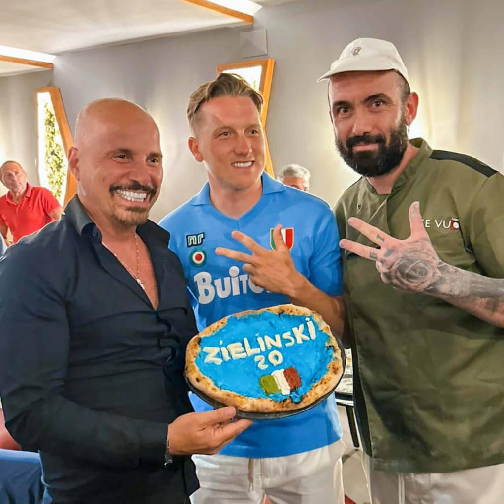 Antonello Catania con il calciatore del Napoli Zielinski